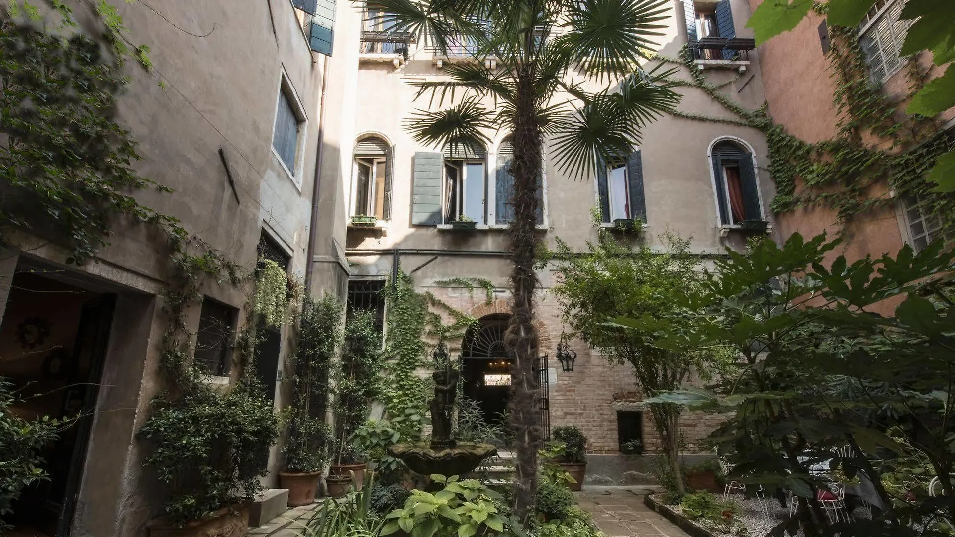 Hotel La Residenza 818 à Venise 0*,  Italie